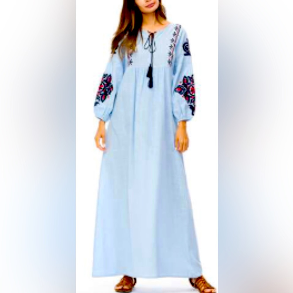 BNSQ NWOT Chambray Midi Dress with Embroidery Size(Medium see photos)